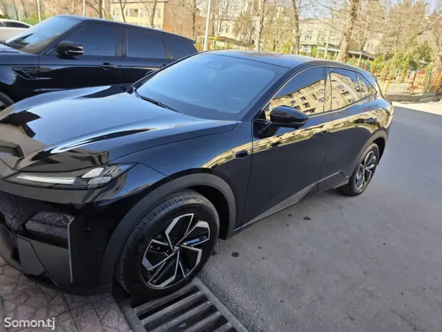 Changan Deepal S07 2025 · AT