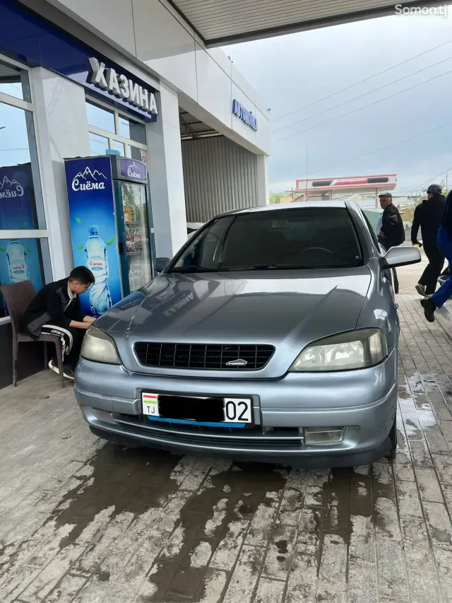 Opel Astra G 2003 · 1.6 MT