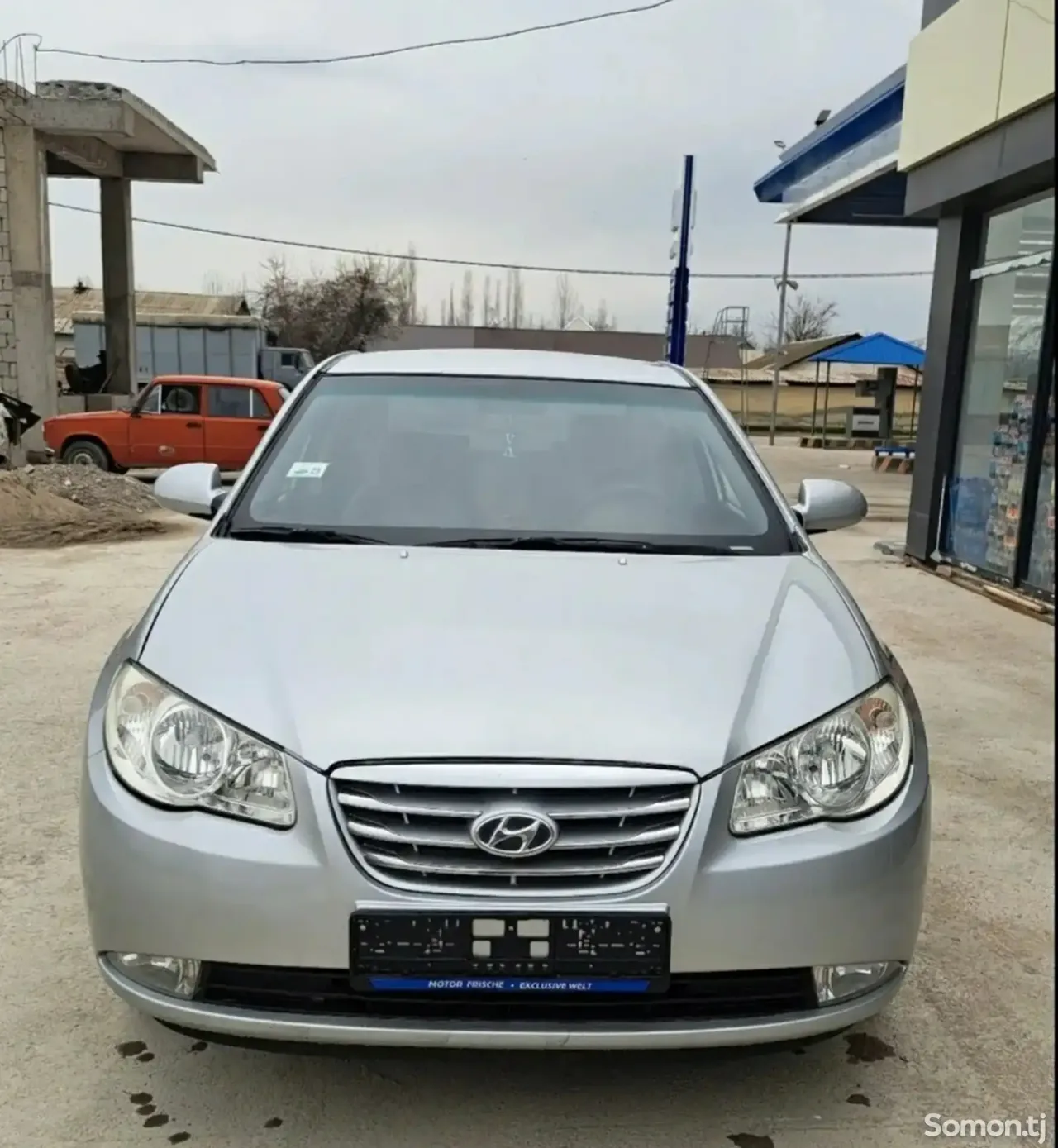 Hyundai Avante 2010 · 1.6 AT