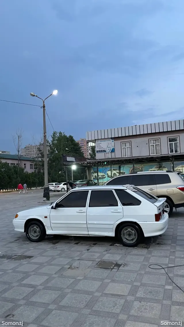 Lada (ВАЗ) 2114 2011 · 1.7 MT