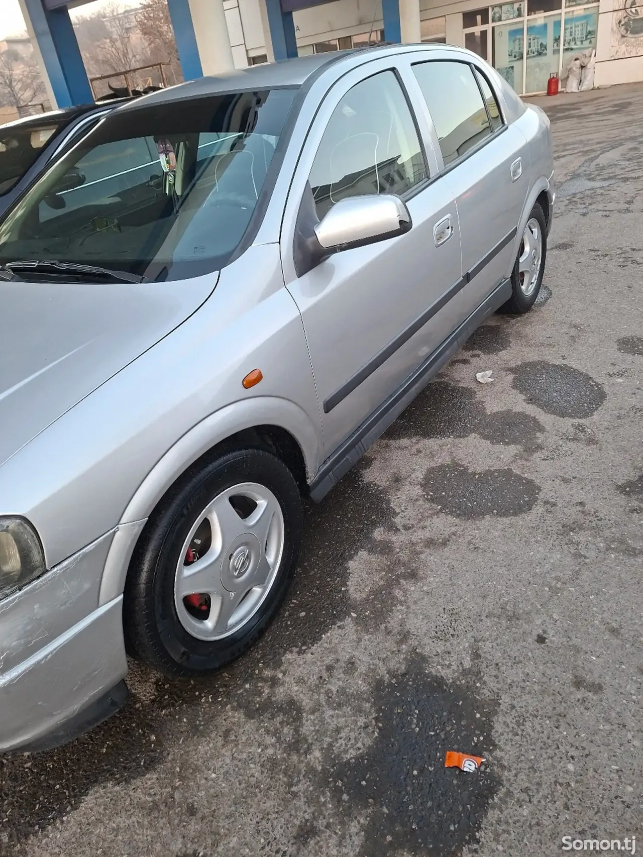 Opel Astra G 1998 · 1.6 MT