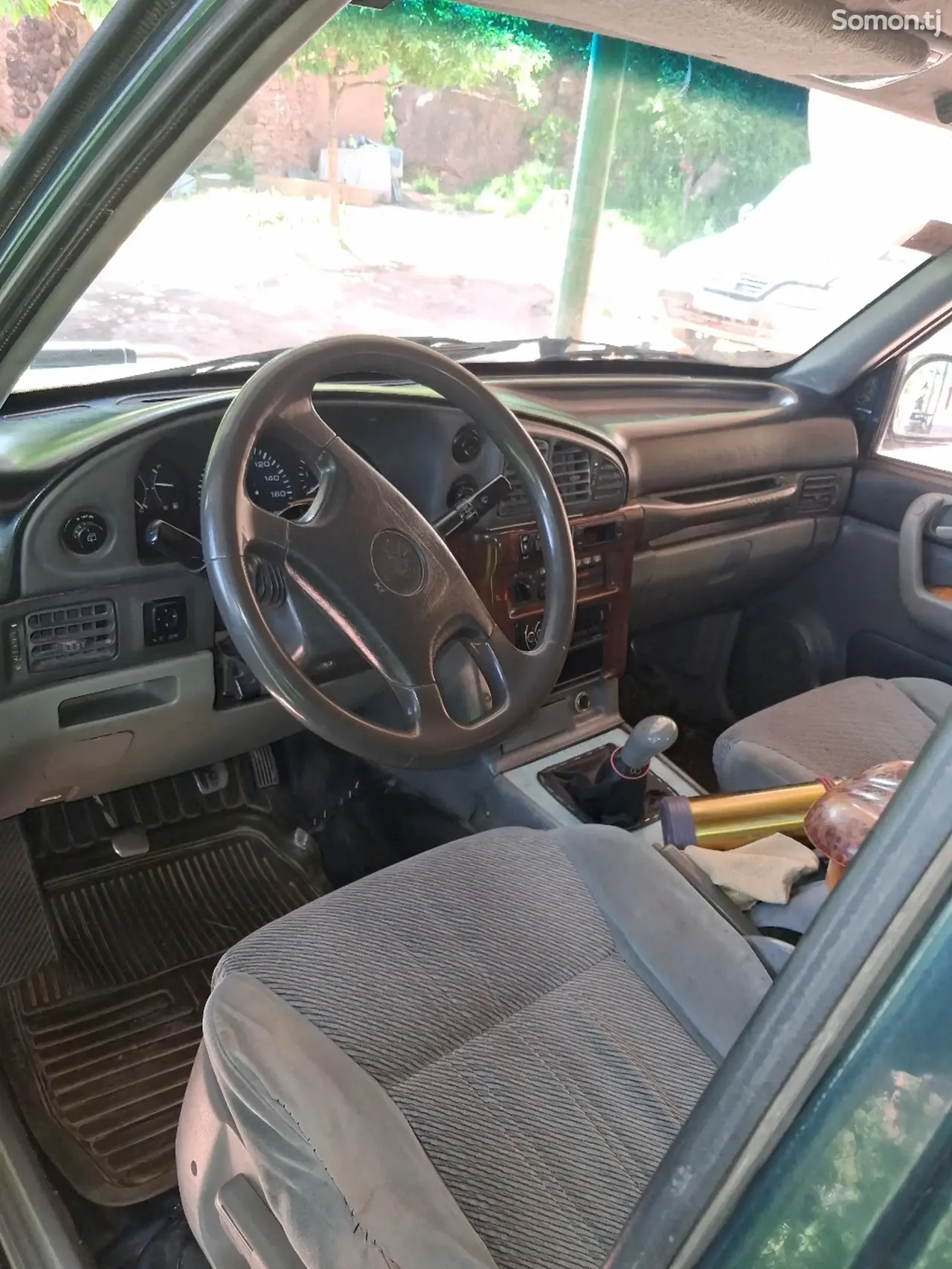 Ssang Yong Musso 1995 · 2.7 MT