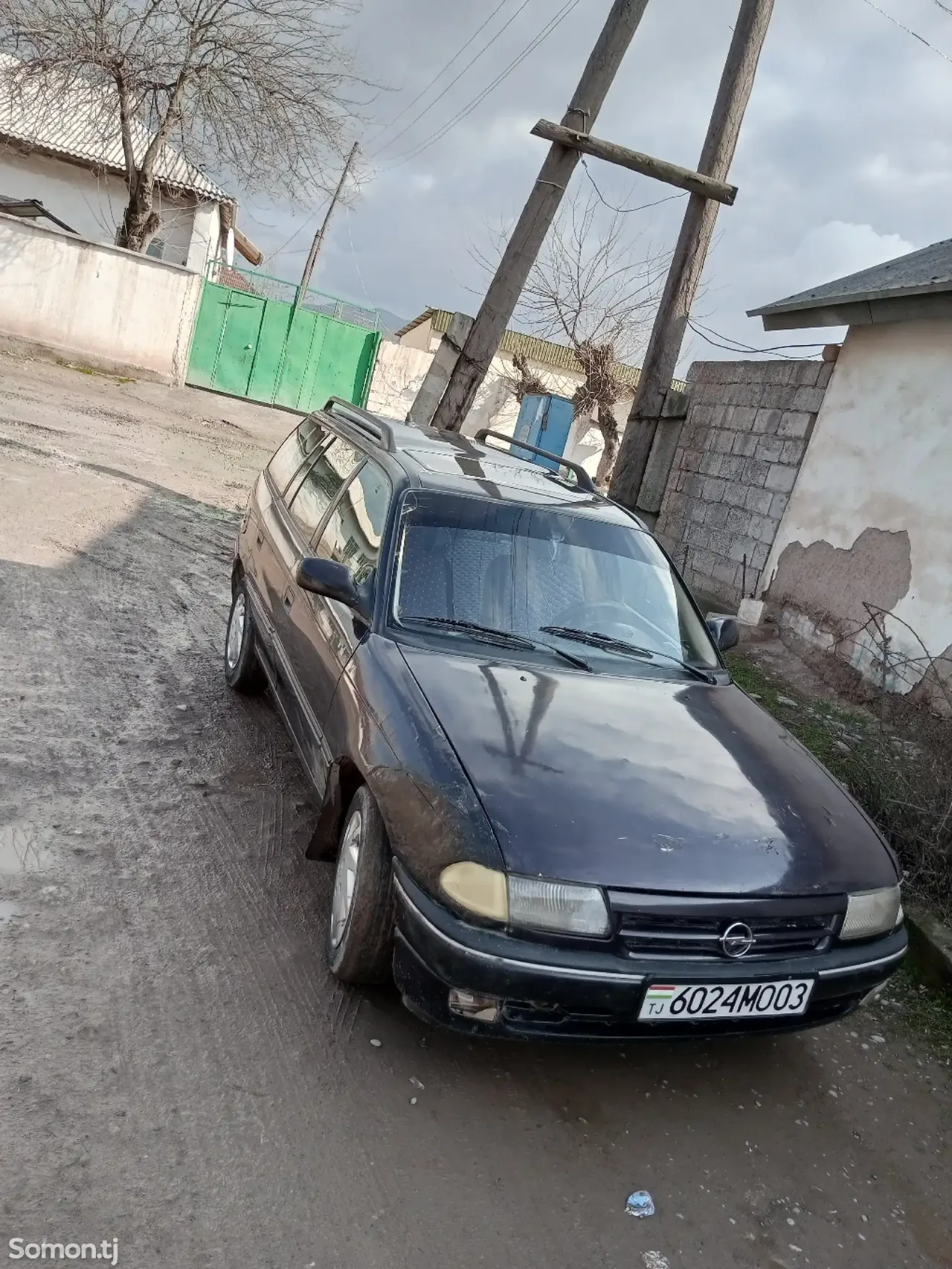 Opel Astra F 1994 · 1.6 MT