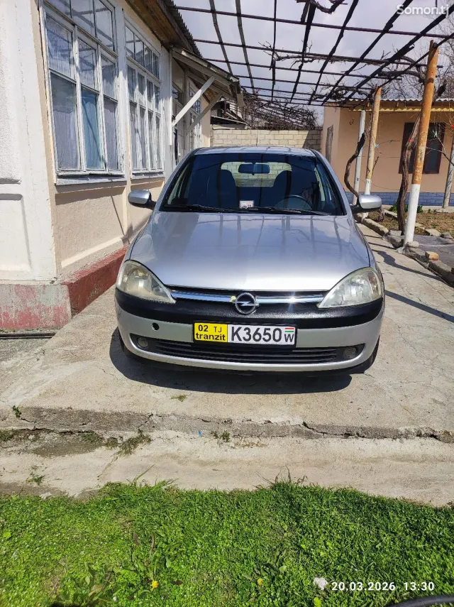 Opel Corsa 2006 · 1.7 MT