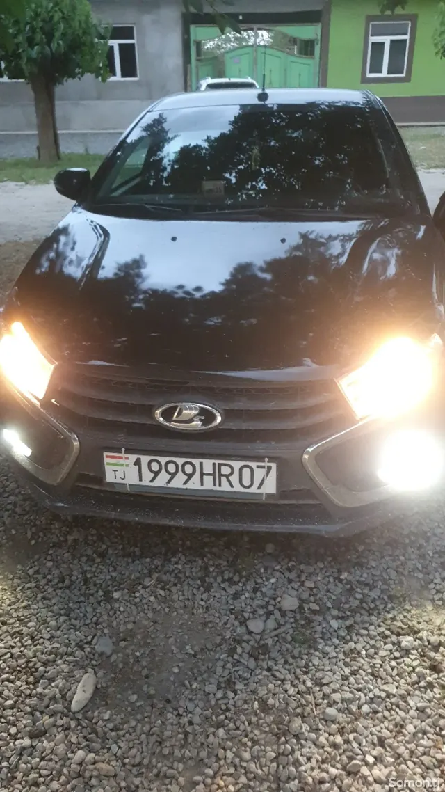 Lada (ВАЗ) Vesta 2019 · 1.6 MT