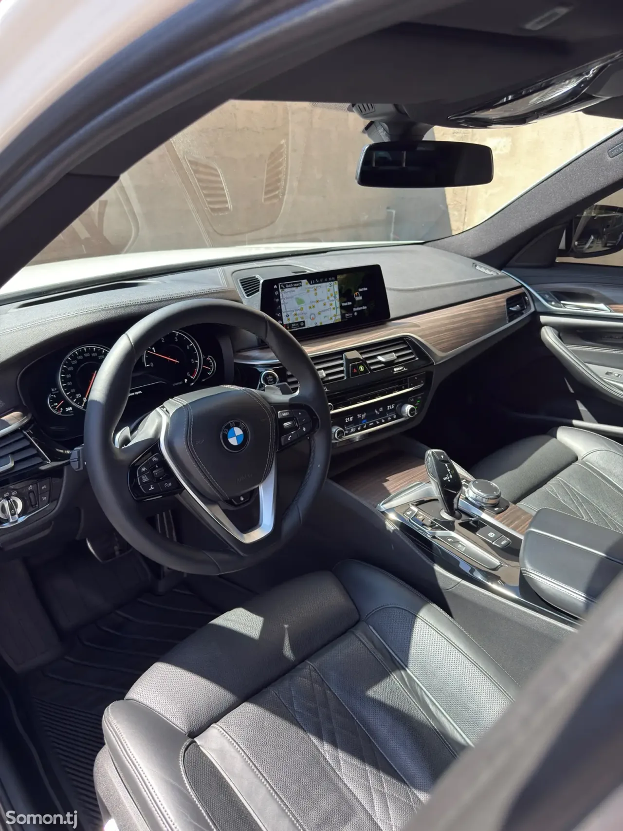 BMW 5 series 2017 · 2.0 AT