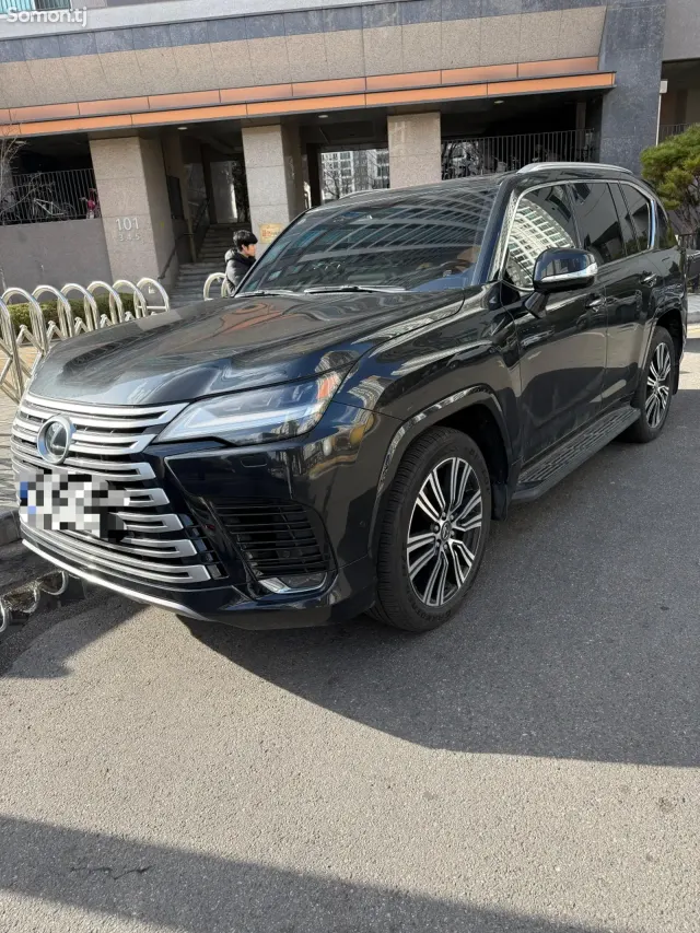 Lexus LX series 2025 · 3.5 AT
