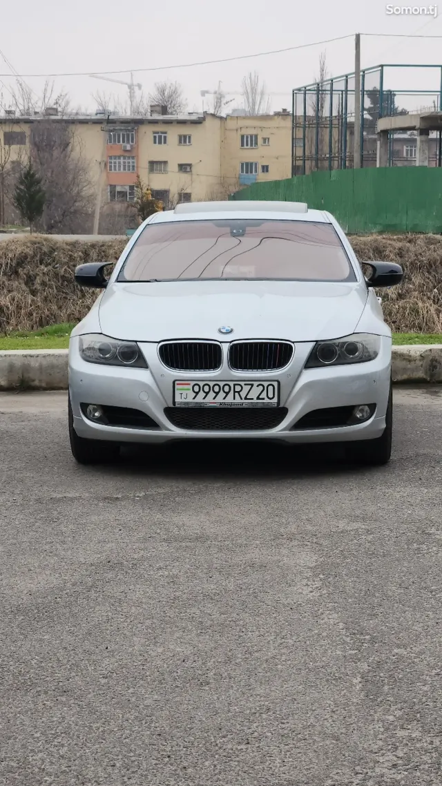 BMW 3 series 2009 · 2.0 AT