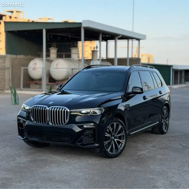 BMW X7 2020 · 3.0 AT