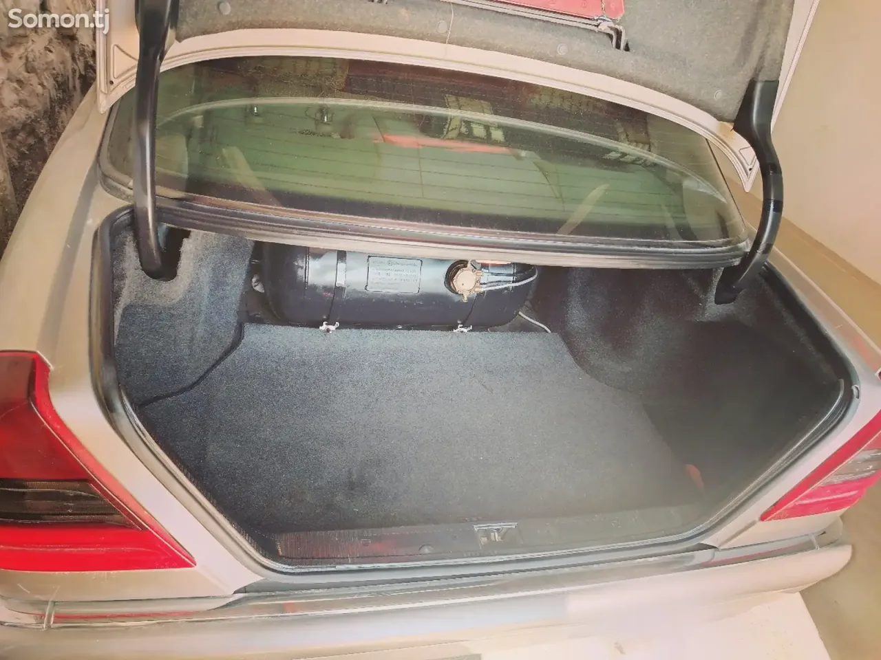 Mercedes-Benz C class 2000 · 1.8 MT