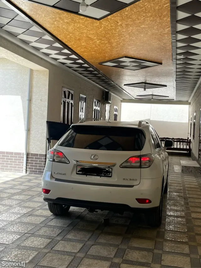 Lexus RX series 2011 · 3.5 AT