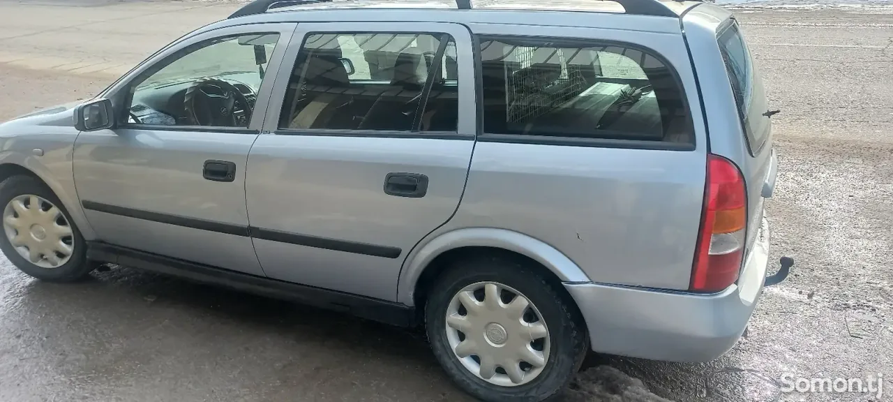 Opel Astra G 2000 · 1.6 MT