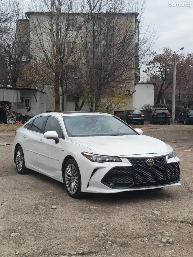 Toyota Avalon 2021 · 2.5 AT
