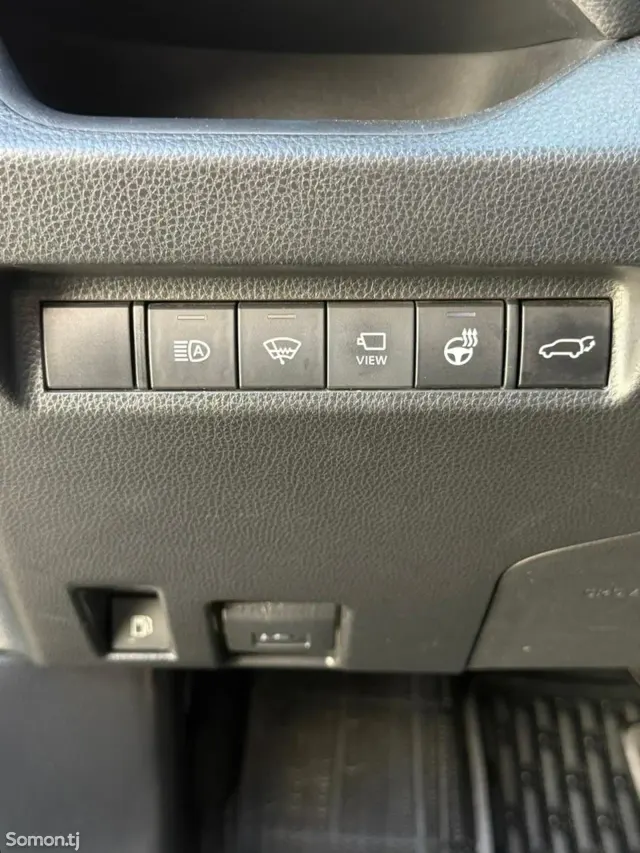 Toyota RAV 4 2022 · 2.5 AT