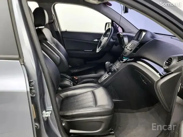Chevrolet Orlando 2015 · 1.6 AT