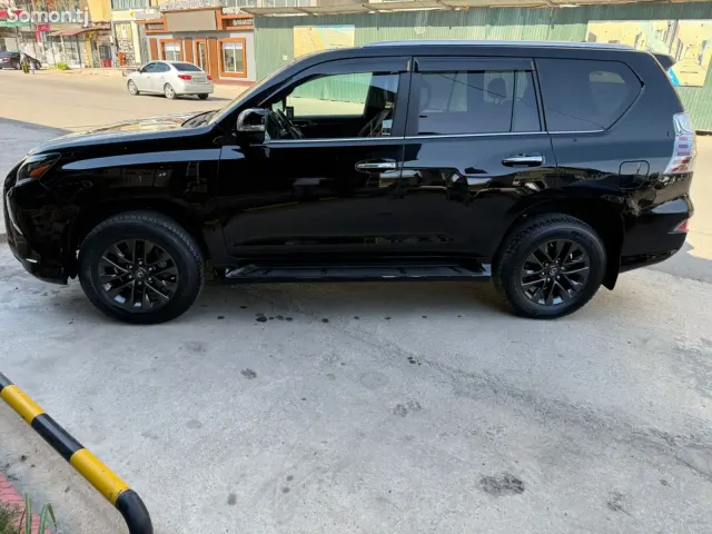 Lexus GX series 2020 · 4.6 AT