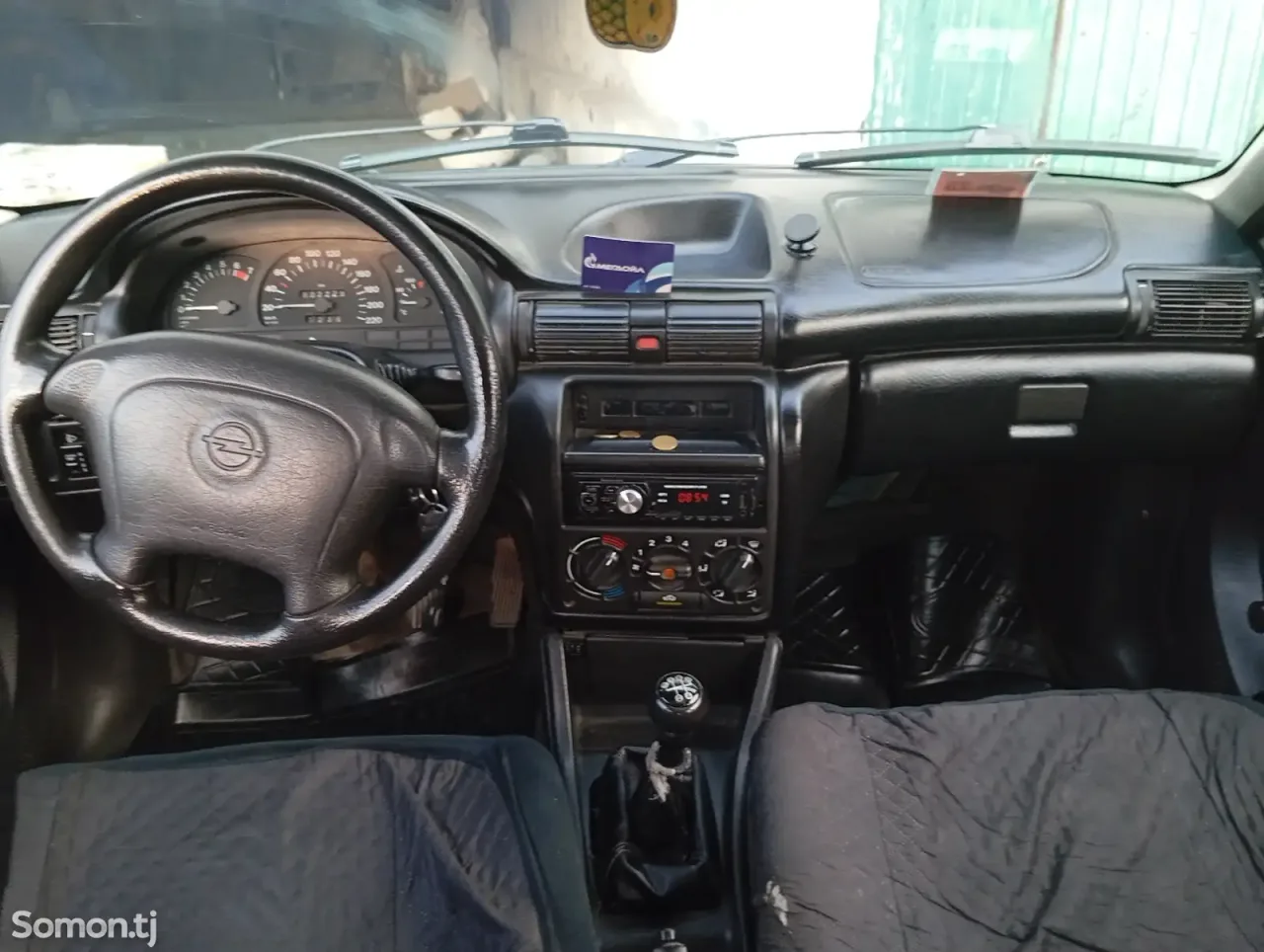 Opel Astra F 1997 · 1.6 MT