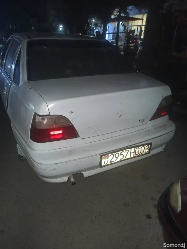 Daewoo Nexia 1998 · 1.6 MT