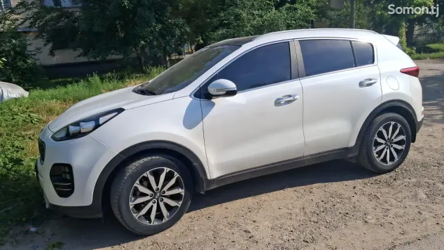 Kia K5 2016 · 1.6 AT