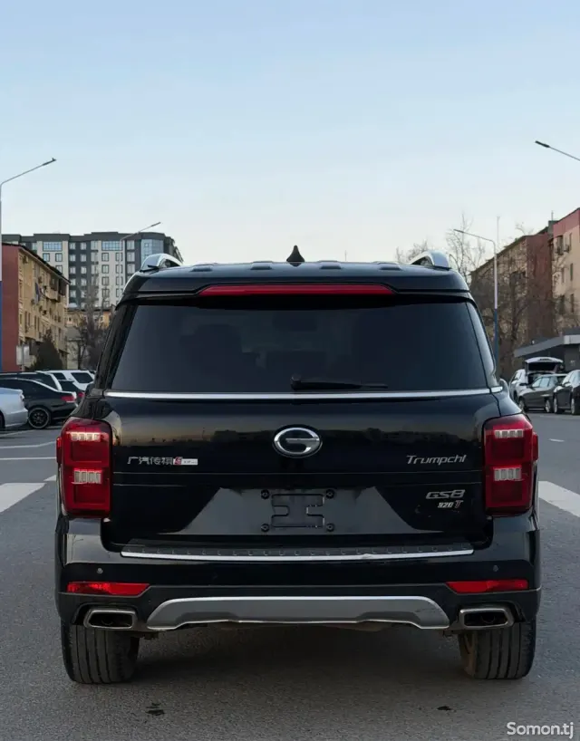 GAC Trumpchi GS8 2017 · 2.0 AT