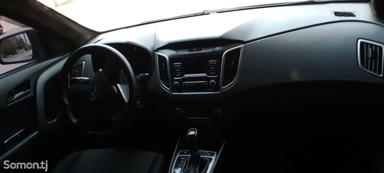 Hyundai Creta 2019 · 1.6 AT