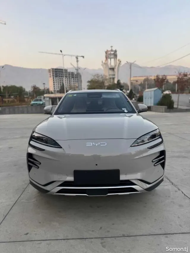 BYD Song Plus 2025 · CVT