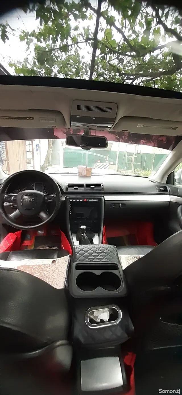Audi A4 2008 · 2.0 MT