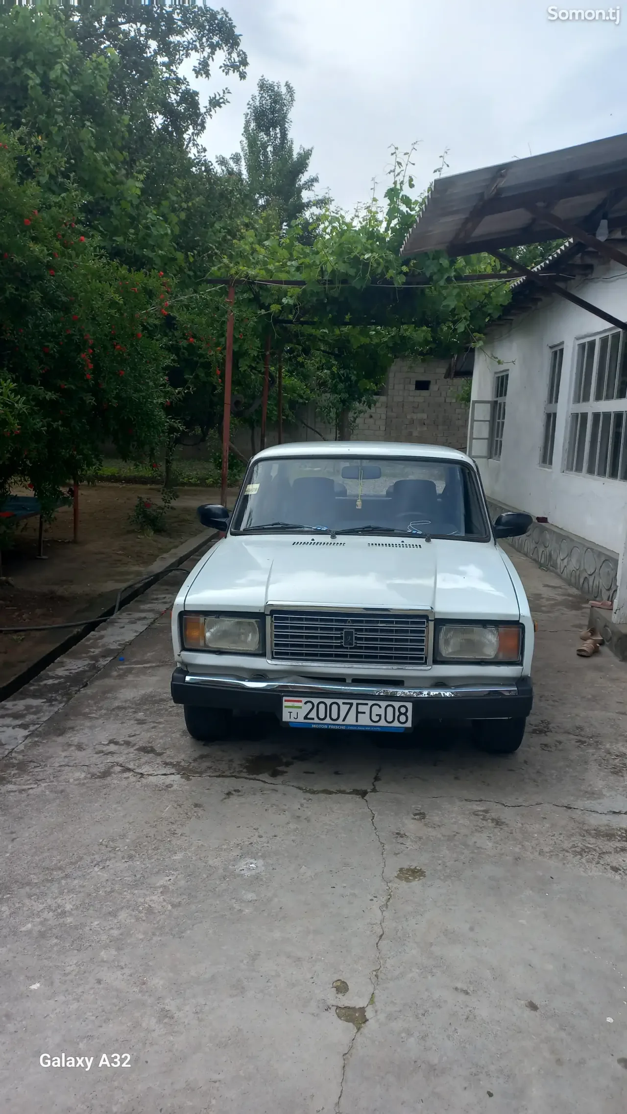 Lada (ВАЗ) 2107 2004 · 1.6 MT