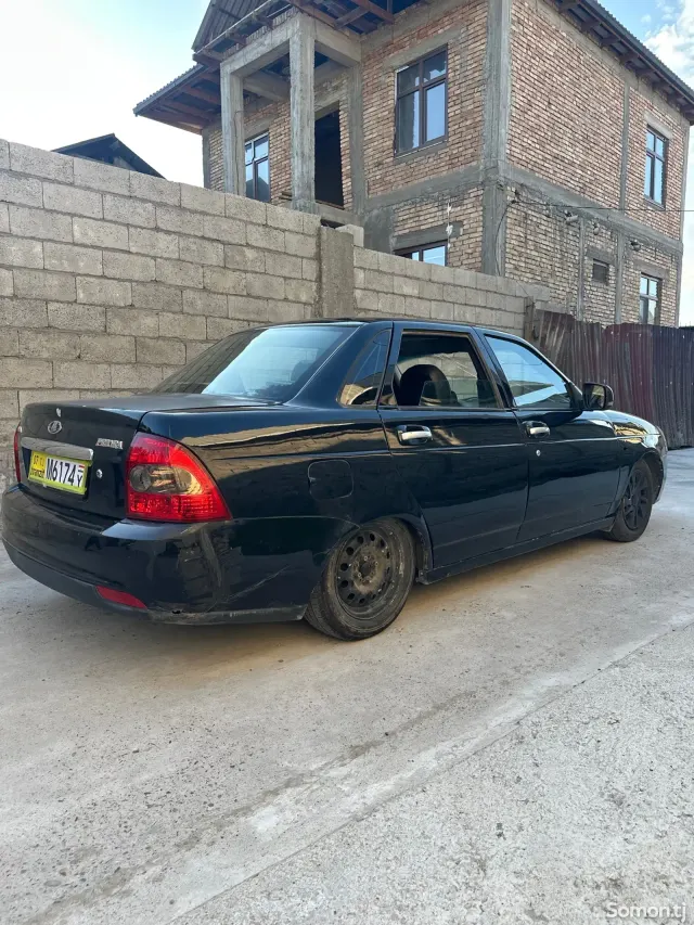 Lada (ВАЗ) Priora 2009 · 1.6 MT