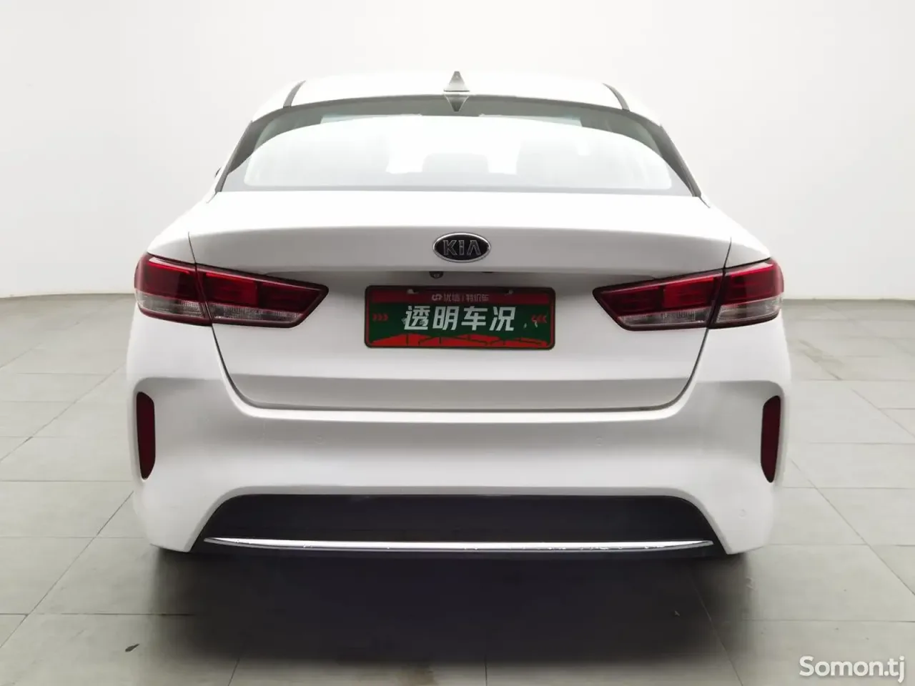Kia K5 2017 · 2.0 AT