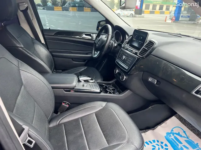 Mercedes-Benz GLE class 2016 · 3.0 AT