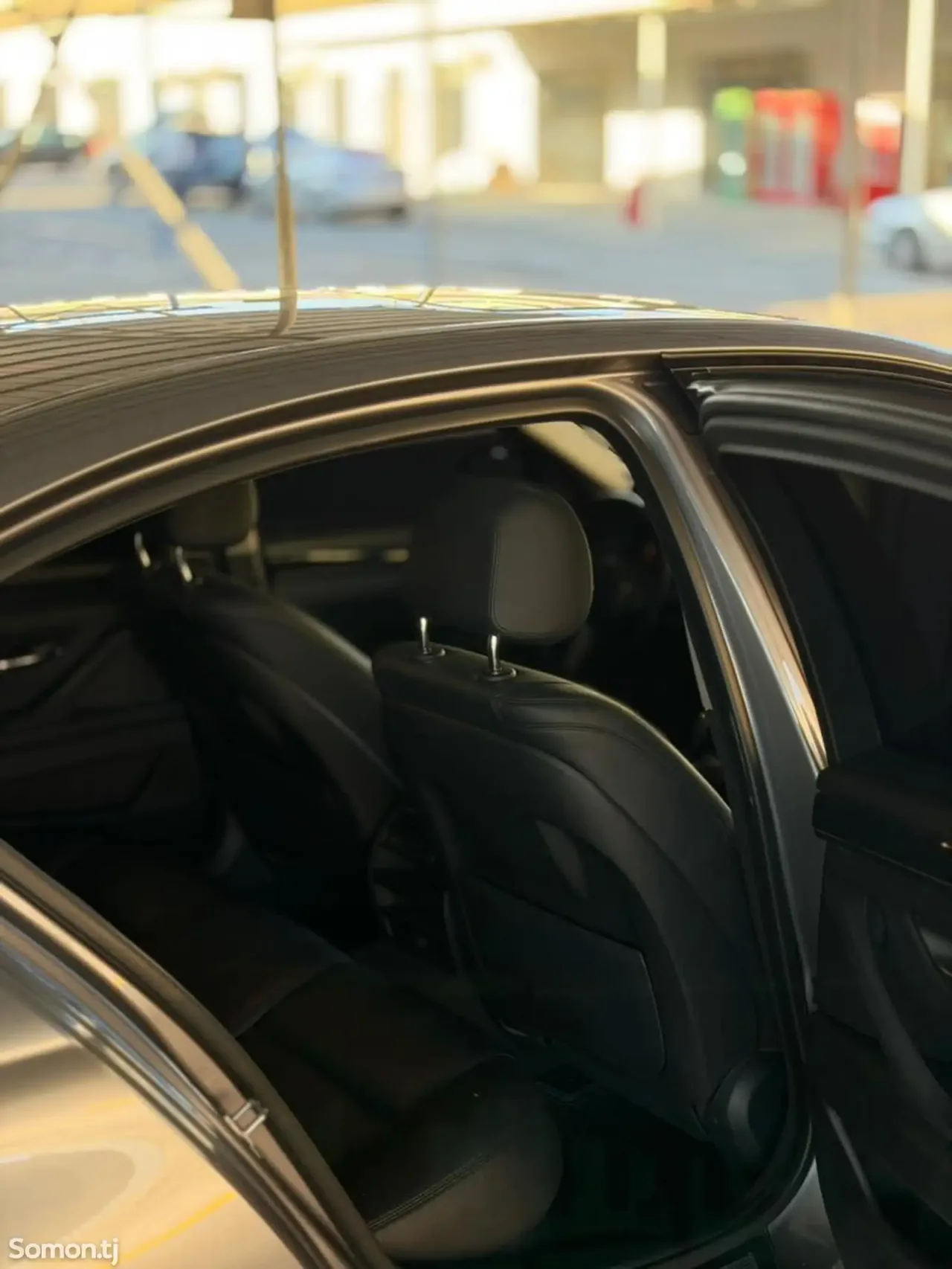 BMW 5 series 2015 · 2.0 AT