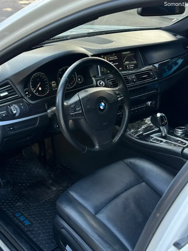 BMW 5 series 2014 · 2.0 AT