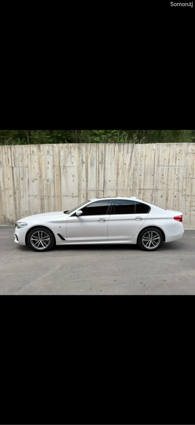 BMW 5 series 2017 · 2.0 AT