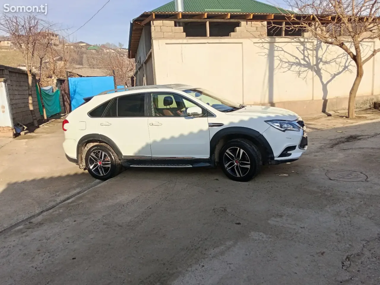 BYD Tang 2015 · 2.0 AMT