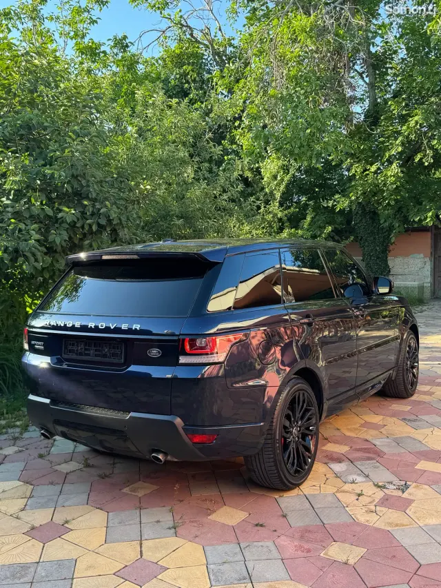 Land Rover Range Rover Sport 2015 · 4.4 AT