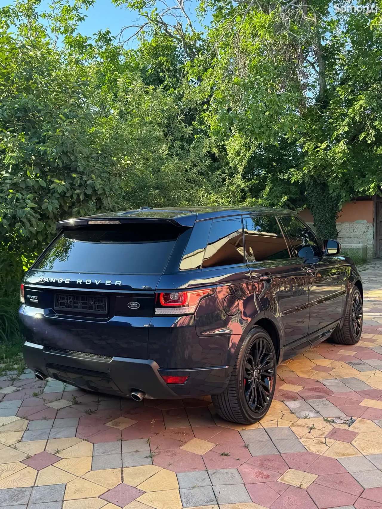 Land Rover Range Rover Sport 2015 · 4.4 AT