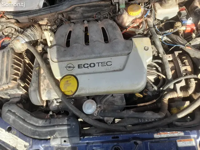 Opel Vita 1995 · 1.4 AT