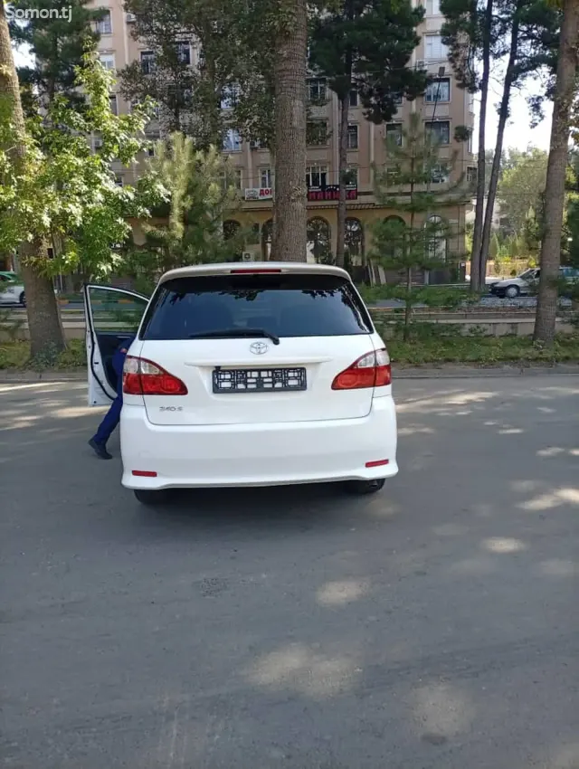 Toyota Ipsum 2007 · 2.4 AT