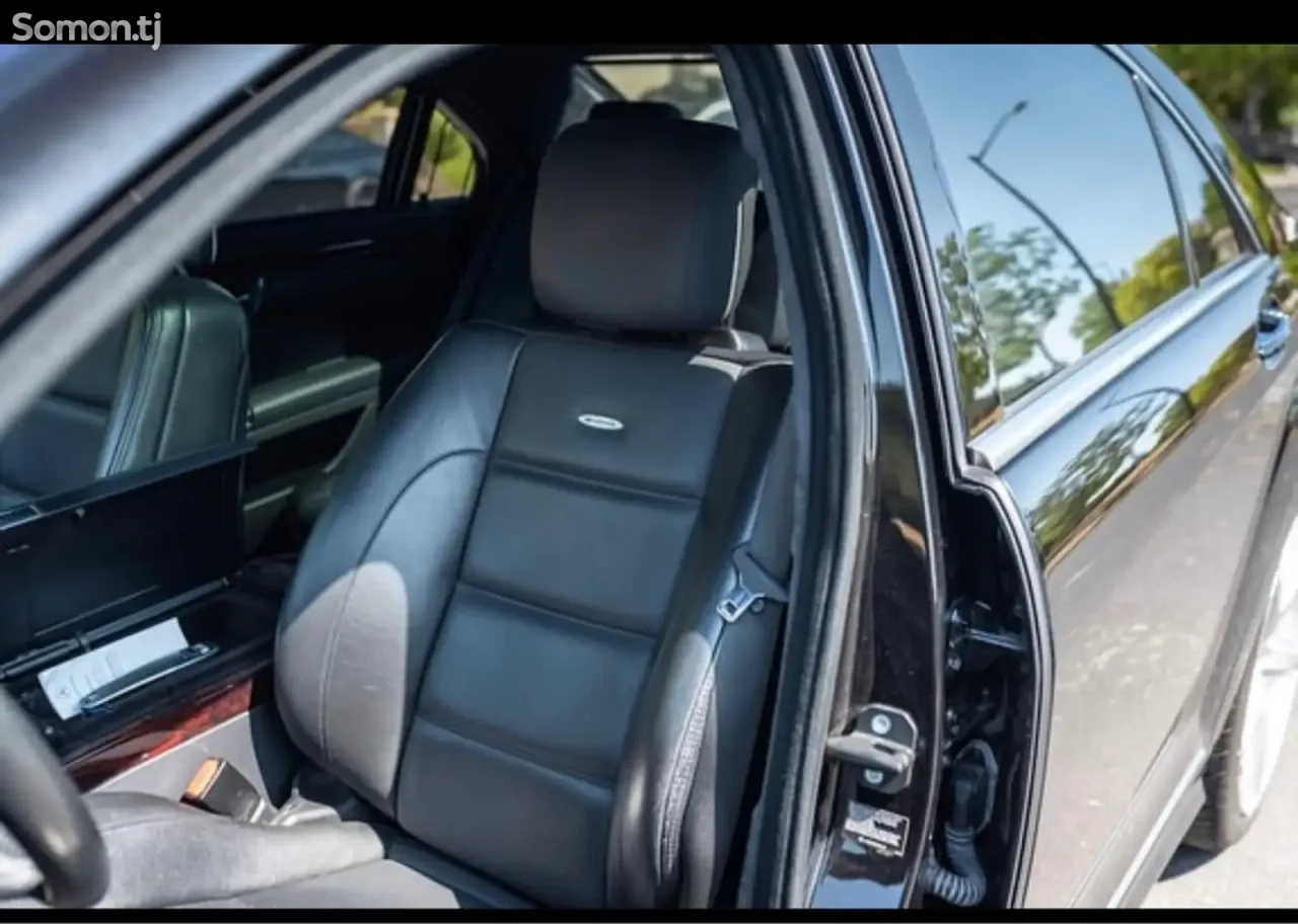 Mercedes-Benz S class 2012 · 6.3 AT