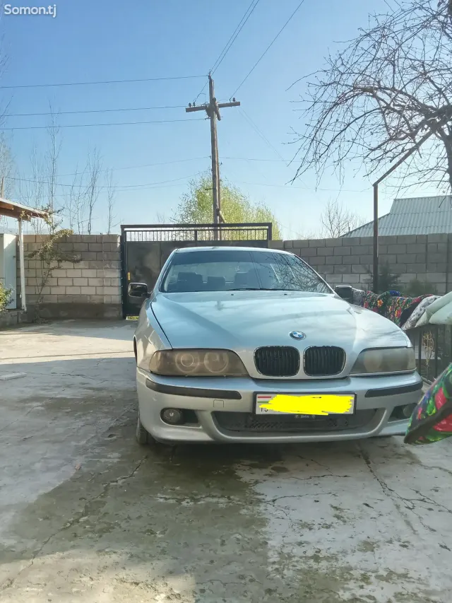 BMW 5 series 2001 · 2.0 AT