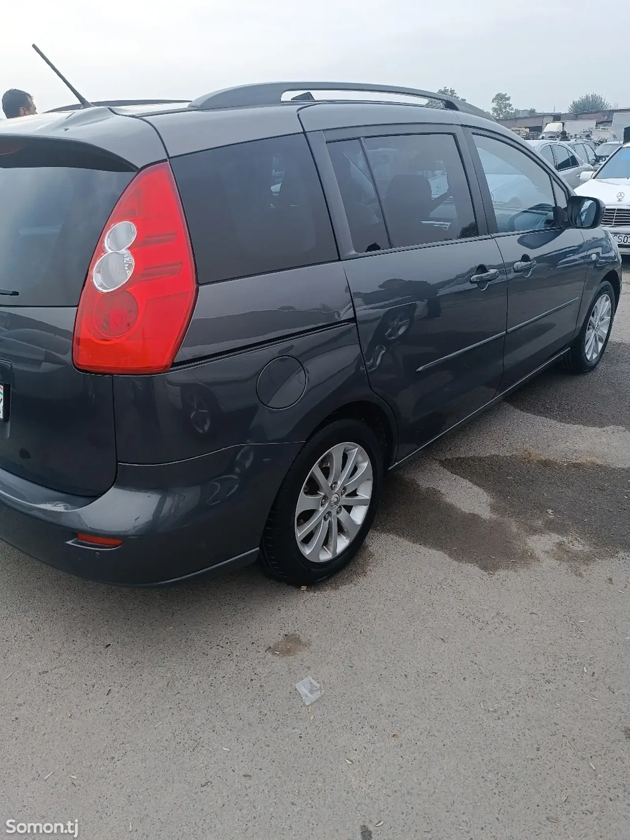 Mazda 5 2007 · 1.8 MT