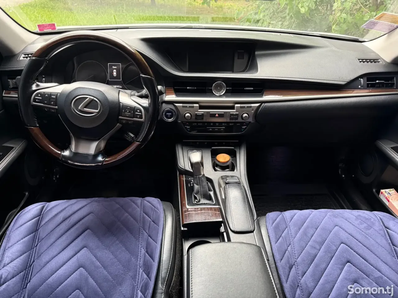 Lexus ES series 2016 · 3.0 AT