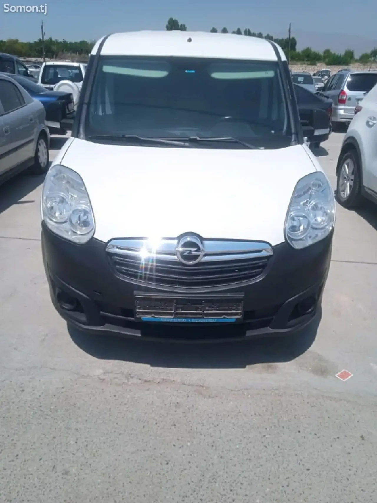 Opel Combo 2014 · 1.3 MT