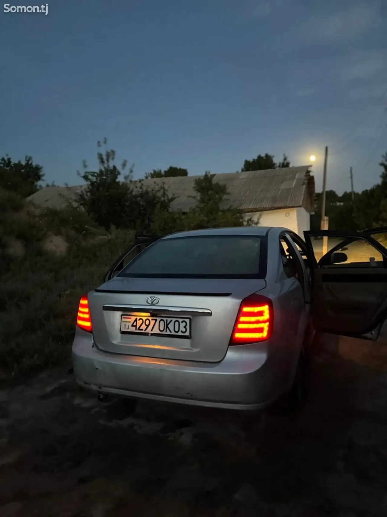 Chevrolet Lacetti 2006 · 1.6 AT