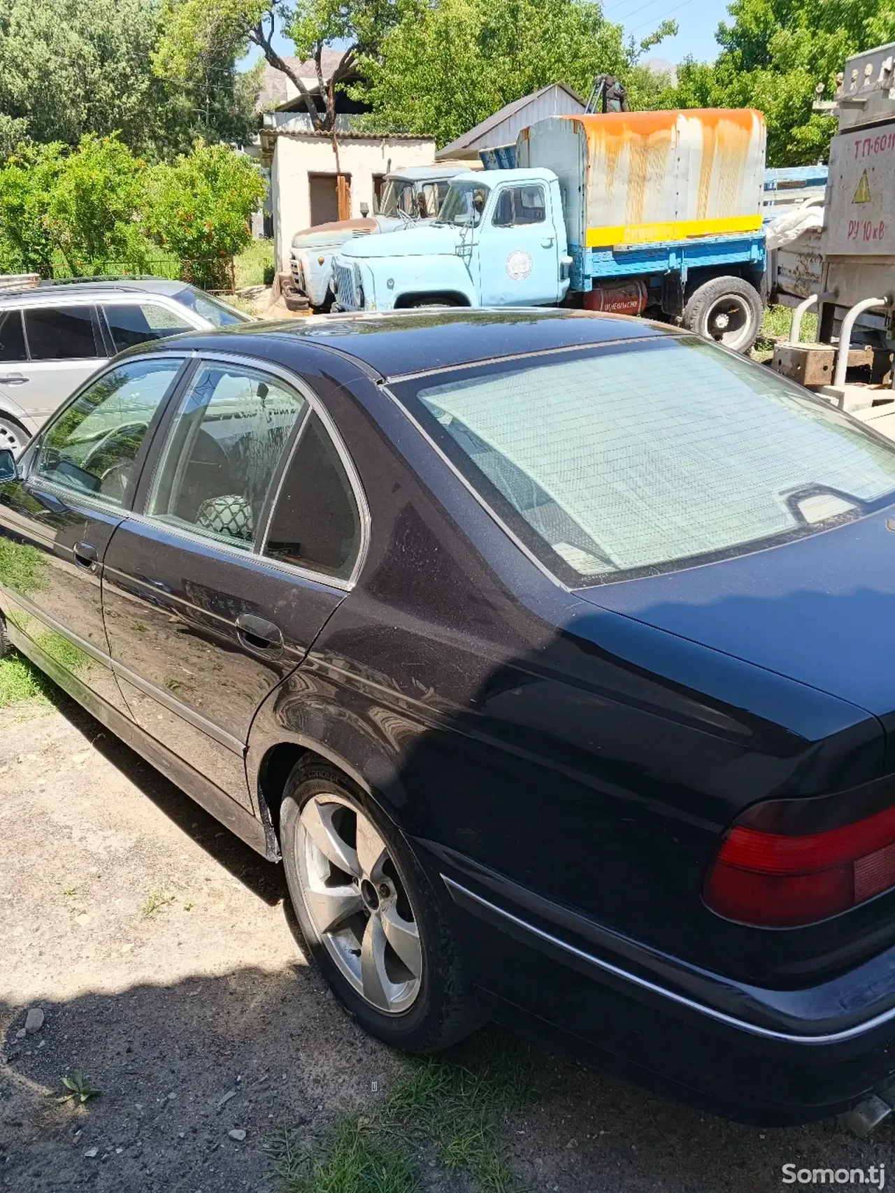 BMW 3 series 1997 · 2.8 MT