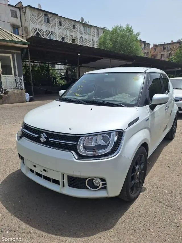 Suzuki Ignis 2018 · AT