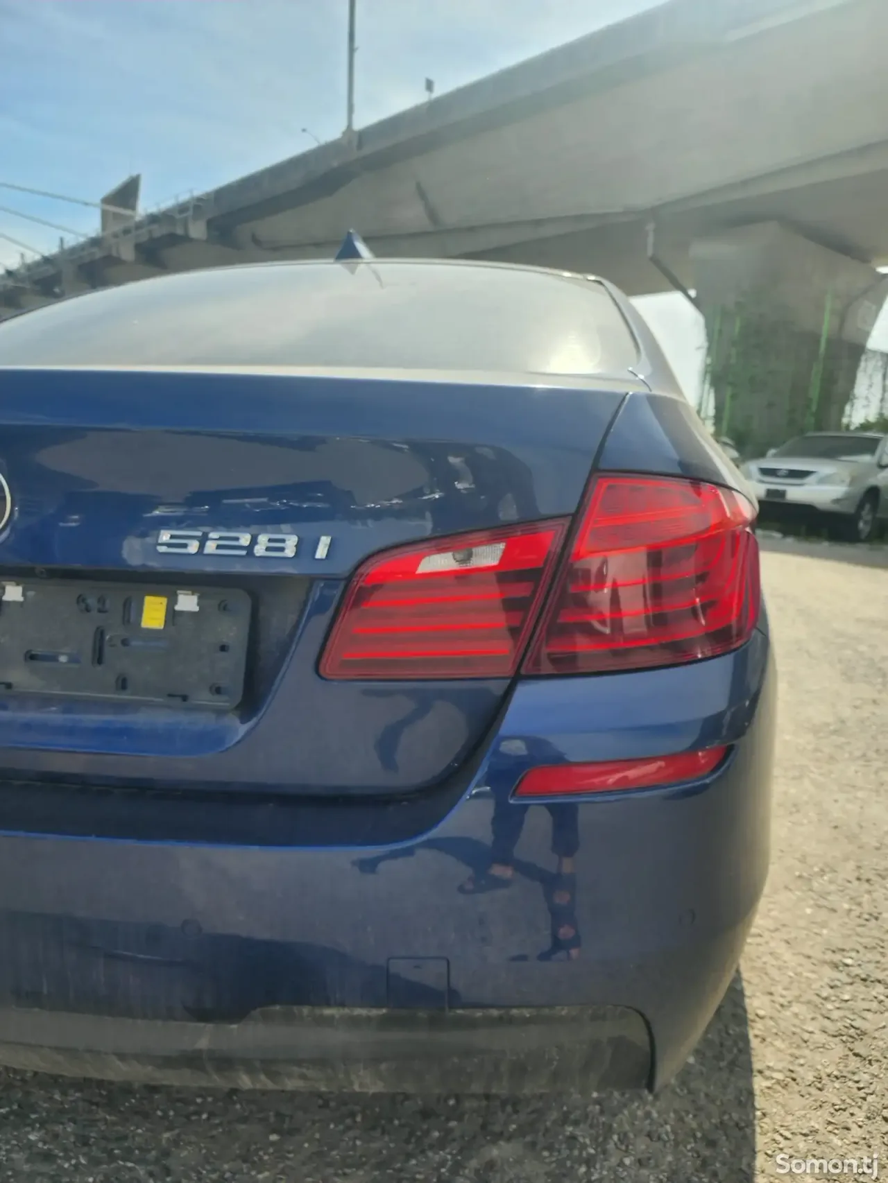 BMW 3 series 2016 · 2.0 AT