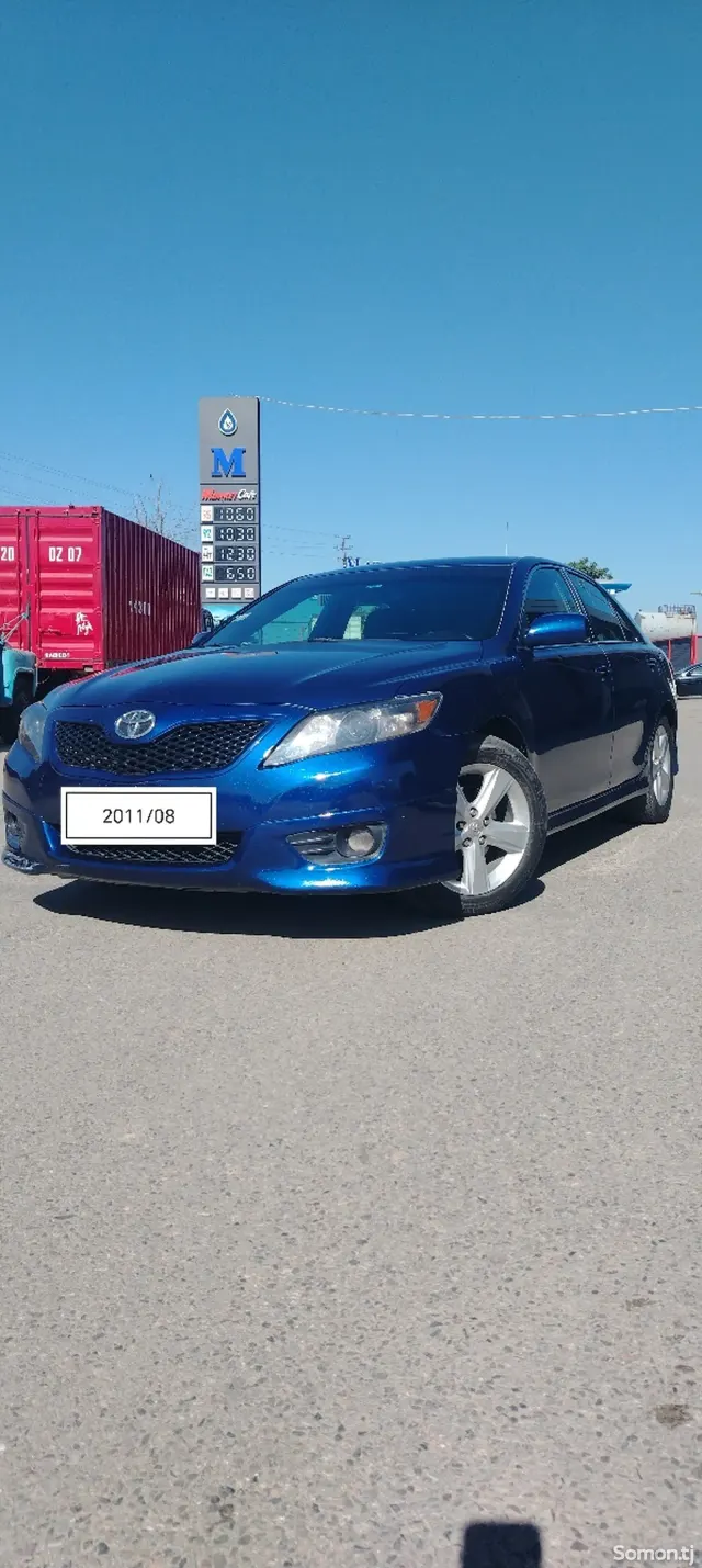 Toyota Camry 2011 · 2.5 AT