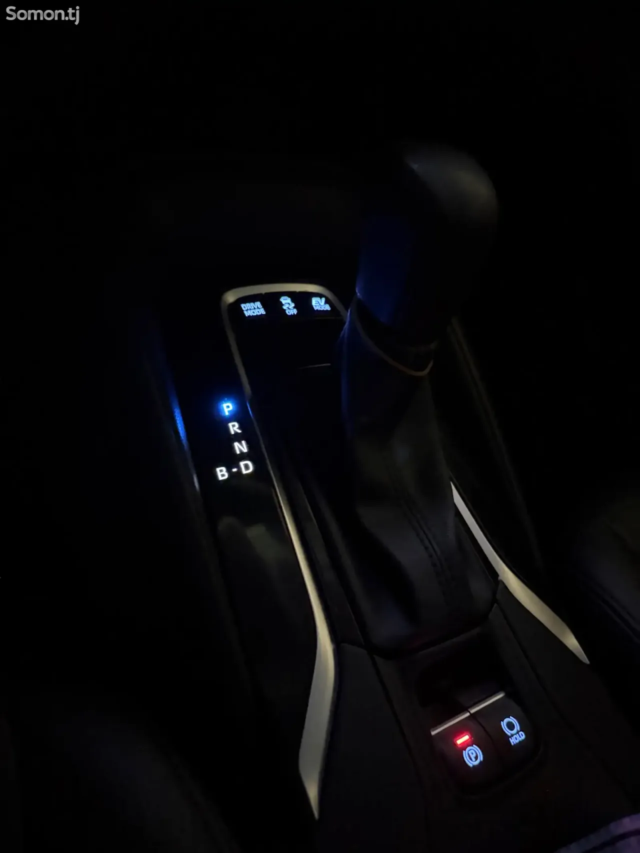 Toyota Corolla 2022 · 1.8 AT